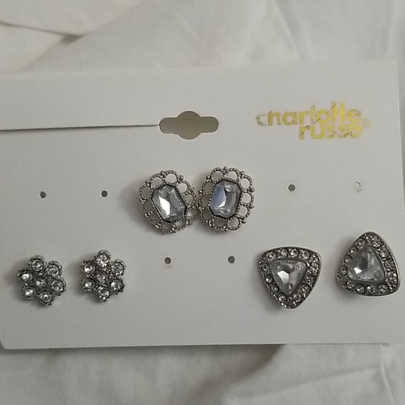Charlotte Russe Jewelry - $3 with bundled item- Charlotte Russe Earrings